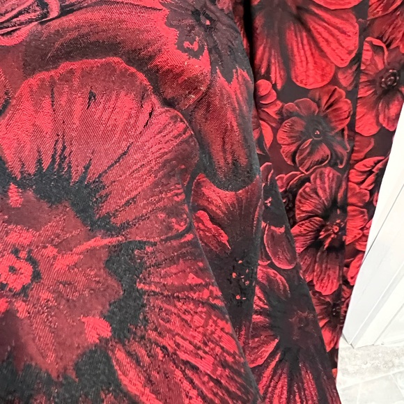 Helene Bergman London size 4 red floral dress v neck cap sleeve - Picture 7 of 7